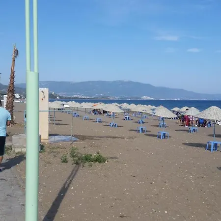 Ata Apart Apart Otel Ürkmez